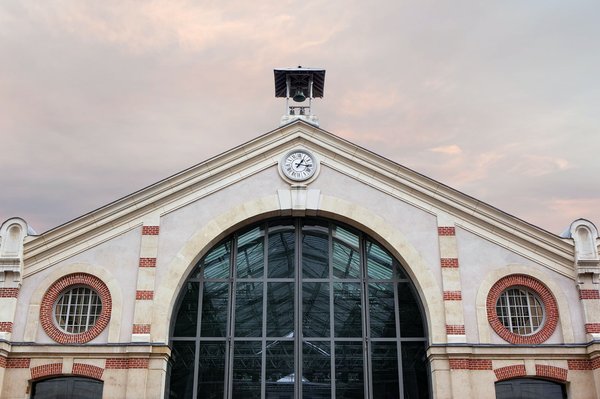 Quelle est la fonction des Halles de Paris ?