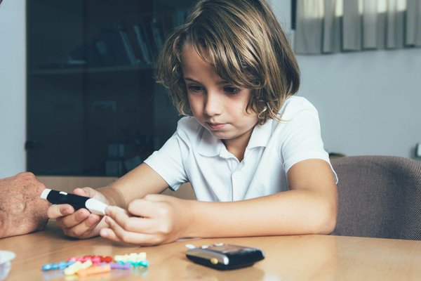 Quelles stratégies pour lancer une ligne de cosmétiques faits maison ?